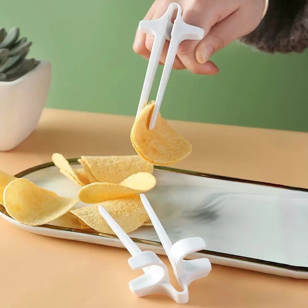 1PC Plastic Finger Snack Chops - Food Snacks To Eat recension och pris